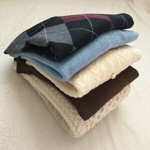 100% Wool Flawed Sweaters Fabric Crafters Project Upcycle Recycle DIY Lot Of 5